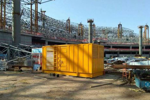 竹山发电机出租如何判断空气滤清器是否需要更换？